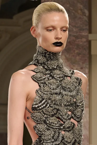 Look 41